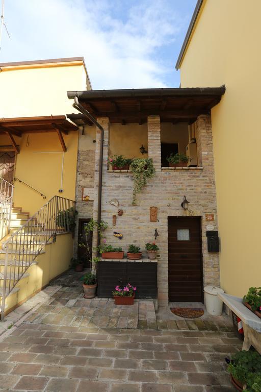 B&B La Casuccia Di Assisi Exterior foto